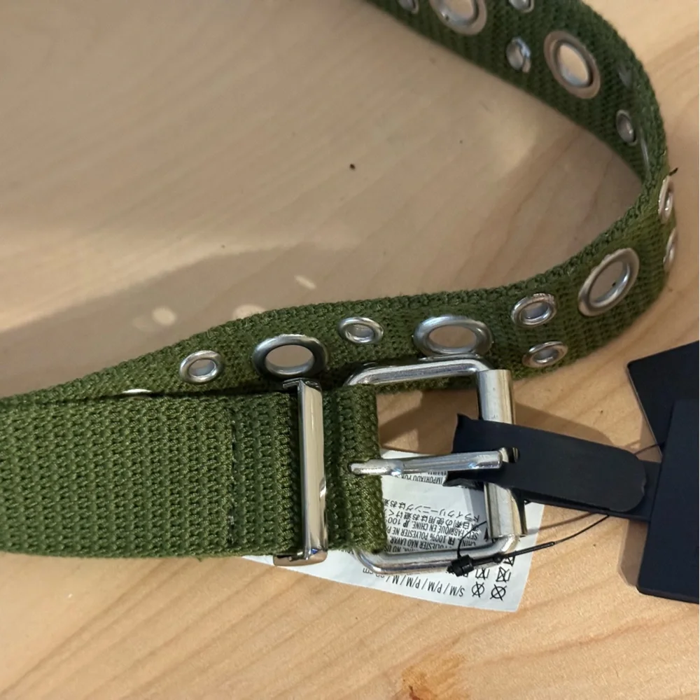 New Forever 21 Olive Belt with Silver Details Size S/M